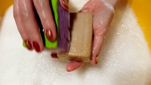 Lathering Laundry Soap 72% | Хозяйственное мыло 72% "Рецепты чистоты" смотреть онлайн