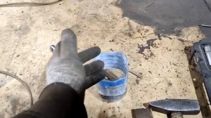 Показываю как чинить корпус автомобиля (3)