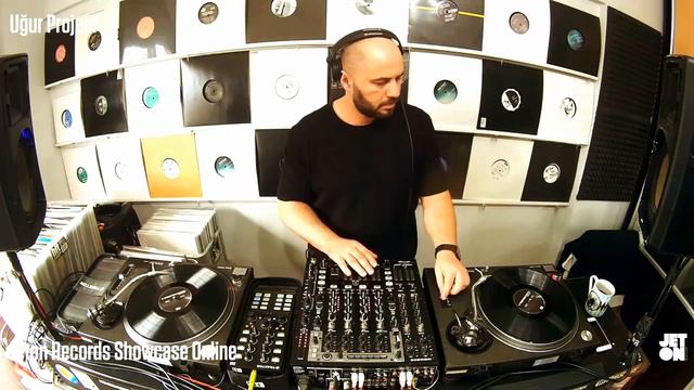 Jeton Showcase Online w/ Ferhat Albayrak, Ugur Project, Alan Cutt 30.05.2020 смотреть онлайн
