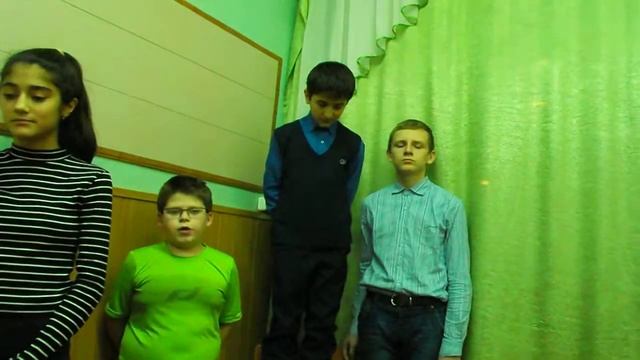 СВИНЬЯ ПОД ДУБОМ И А КРЫЛОВ смотреть онлайн