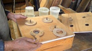 Закормка пчёл в зиму из контейнеров 2.