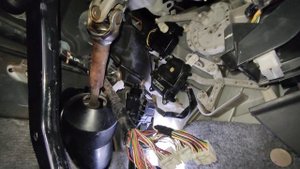 Не дуют центральные воздуховоды и на лобовое. Приус 20 замена сервопривода