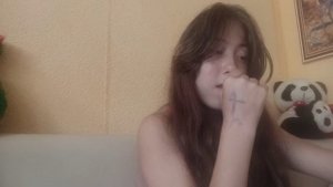 вызвала матершиного гномика что произошло (он меня обматерил)!!!!!!!!