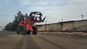 Фронтальный погрузчик RANGER X3 с захватом для леса