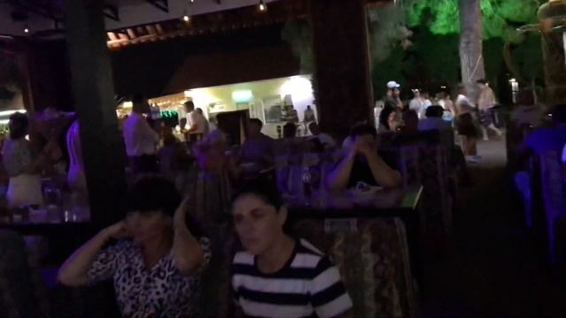 Путешествие в Геленджик День 9 Чайхана Зоя приглашает смотреть онлайн