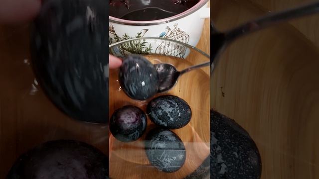 ЯЙЦА на ПАСХУ без КРАСИТЕЛЕЙ! Простой рецепт!