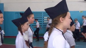 6 класс   2021год  Смотр строевой песни