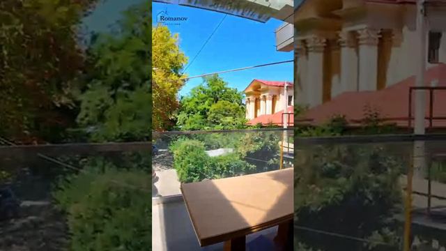 Апартамент 100 кв.м. в сааааамом Сочи на ул.Орджоникидзе!