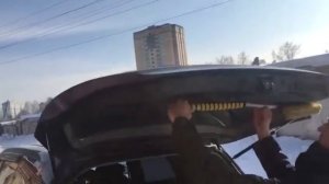 Крепеж в багажник Хонда Одисей для огнетушителя и лопаты