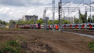 МЦД Ласточка ЭС2Г и ЭП2Д па перегоне у Рижского вокзала