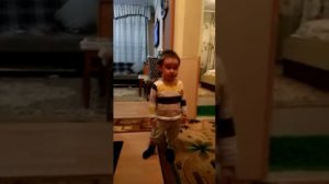 Внук ругает деда