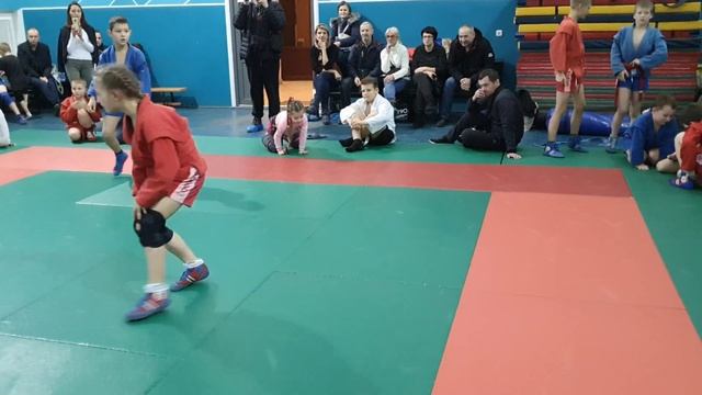 6-ая схватка в VI Ежегодном Новогоднем турнире "White Year" по Самбо. смотреть онлайн