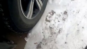 стук в заднем колесе.