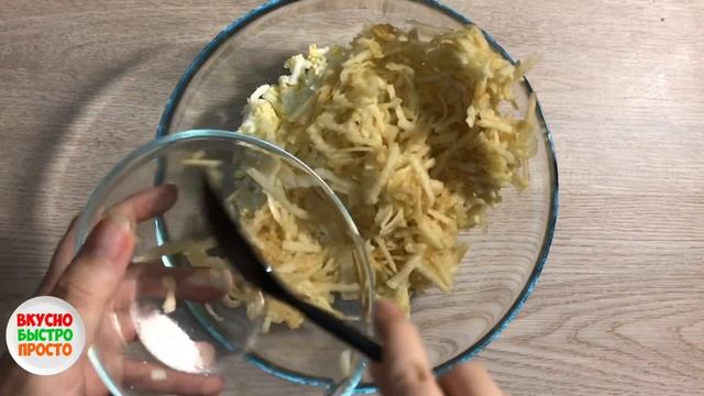 Простой и нежный САЛАТ С КРАБОВЫМИ ПАЛОЧКАМИ (салаты рецепты на праздничный стол)