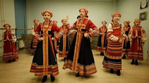 Ансамбль народной песни " Купавушка"- " Девка по саду гуляла"