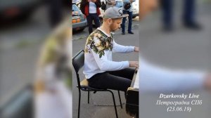 Стрит-арт.  Музыка Петербурга.  Уличные музыканты.  Андрей Дзарковски