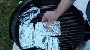 Свиные ребрышки в фольге на гриле (рецепт для угольного гриля)