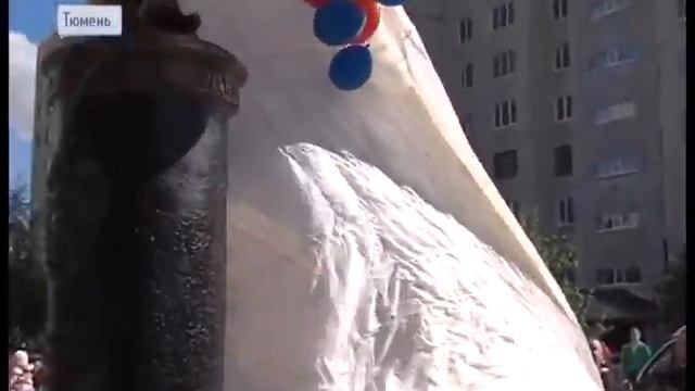 Самый длинный бульвар в Тюмени официально открыли на улице 30 лет Победы смотреть онлайн