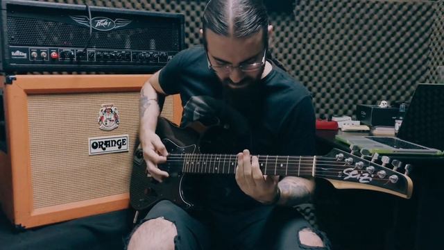 Ratt - "You're In Love" смотреть онлайн