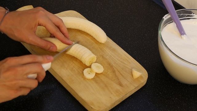 Клубника+банан+творог=❤️ Летний десерт для детей и взрослых/Сладкая Жизнь смотреть онлайн