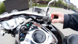 Kawasaki vulkan 1600 mean streak