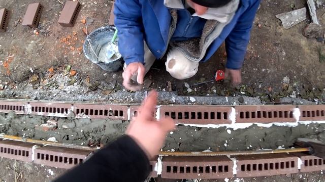 Кладка клинкерного  кирпича 