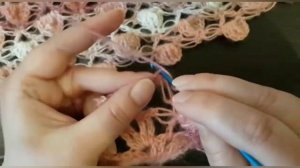 Воздушный бактус крючком.