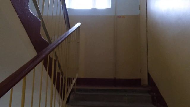 (4к 60 fps) Лифт ЩЛЗ (2004 г.в) Грузоподъемность 400 кг, улица Юлиуса Фучика, 14Б . смотреть онлайн