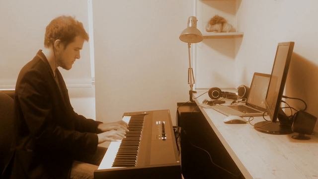 Skyrim-The City Gates Piano Cover