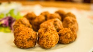 Котлеты. Болгарское застолье