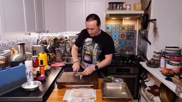 Этот секрет сделает любую рыбу сочной. Жареный минтай и лучший соус для рыбы