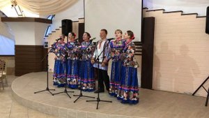 Казачья песня «Йихалы козаченьки стэпом-долыною»