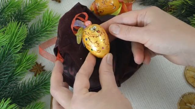 Новогодние игрушки. Экологичные украшения на елку. Елочные украшения.