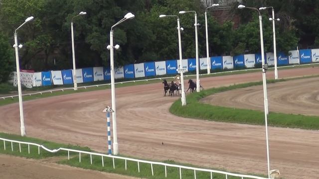 Московский ипподром. Бега. 17.06.17. Заезд 4(292). ПРИЗ РАДИО МОНТЕ-КАРЛО смотреть онлайн