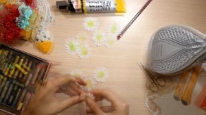 Скрапбукинг: Цветы для скрапбукинга. Ромашки своими руками. scrap flowers from foamiran