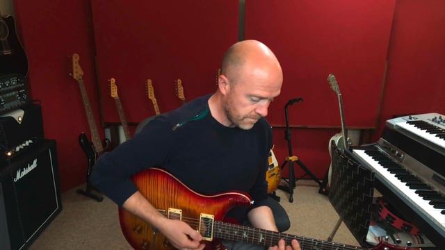 Comparing a Fender Strat, PRS, Gibson Les Paul and a Fender Telecaster. смотреть онлайн