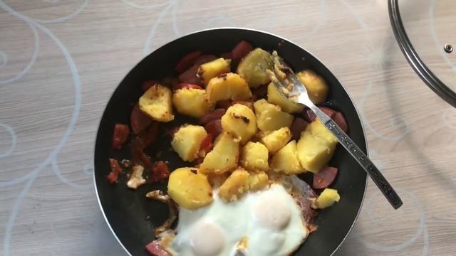 Наконец-то добрался. Купила Фаине курточку и подарок племяннику.