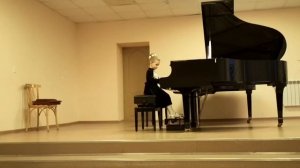 Елизавета Перова, 5 лет. 
 1. DANCING BEAR J. THOMPSON 2. FRENCH DOLL W. GILLOCK