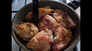 Курица тушеная с помидорами