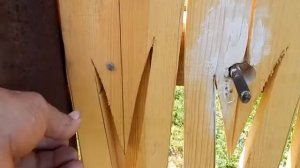 Защёлка на калитке закрывающая весящим замком своими руками