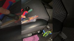 Тойота Калдина 246 , не работает центральный замок и стеклоподъемники .