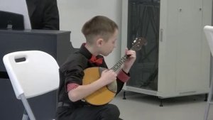 П. Суарес. Испанский танец. Исполняет ученик 2 класса (домра) Нуриев Чингиз.