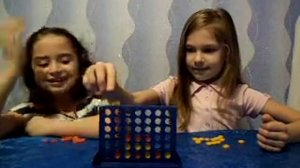 Новая настольная игра! "4 В РЯД" !!!