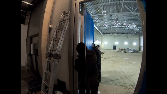Монтаж противопожарных распашных ворот ДорХан с автоматикой компанией "Golden Gate"