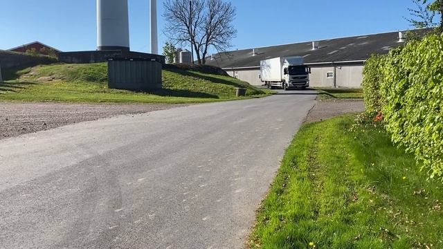 Köp Skåpbil Volvo FM 330 på Klaravik