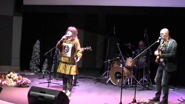 Екатерина Семёнова. Графиня. +Рододендрон. +Помидоры.