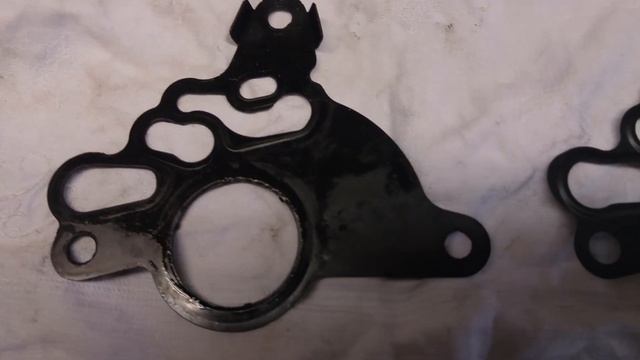 VW Passat B6 2.0TDI 125 kw.diesel injector pump gasket repair. смотреть онлайн