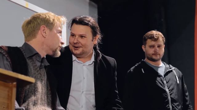 В ПЕРВУЮ ОЧЕРЕДЬ НУЖНО ПРЕДСТАВИТЬСЯ | РАССКАЖУ О ТОМ, ЧЕМ ЗАНЯТ (I подкаст) смотреть онлайн