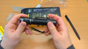 Тактический EDC ФОНАРЬ y с НОВЫМ диодом UHI40 Nitecore MH12 PRO