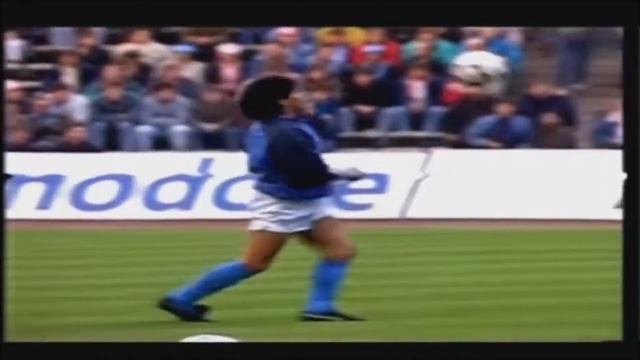 Разминка Диего Армандовича МАРАДОНЫ !!! смотреть онлайн